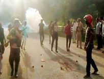 नहीं थम रहा असम-मिजोरम विवाद, 9 वाहनों पर लैलापुर में हमला, पुलिस-CRPF बनी रही मूकदर्शक

