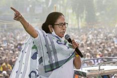 BJP सरकार के खिलाफ यूपी, असम, त्रिपुरा व गुजरात में भी 16 को TMC मनाएगा Khela Hobe Day





