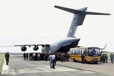 काबुल से वायुसेना का विमान 150 भारतीयों को लेकर स्वदेश लौटा , जामनगर में लगे भारत माता की जय के नारे

