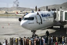 अफगान नागरिकों से तालिबान ने की अपील, देश छोड़कर नहीं जाएं, मुल्क की तरक्की के लिए काम करें