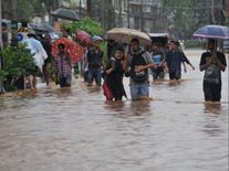 IMD की चेतावनी, दशहरे पर बंगाल की खाड़ी में बना कम दबाव का क्षेत्र, आज यहां होगी बारिश