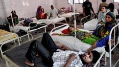 वायरल बुखार का विस्फोट, उत्तर प्रदेश के फिरोजाबाद में सामने आए 12,000 केस, 114 मौत
