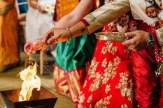 बिहार पंचायत चुनाव के लिए नामांकन करने पहुंची महिला प्रत्याशी ने देवर से रचाई शादी

