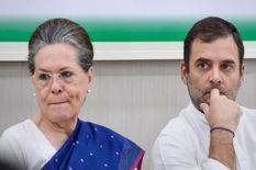 चिंतन शिविर के बाद कांग्रेस को चिंतन के लिए छोड़ने वाले तीसरे नेता बने कपिल सिब्बल, लगातार लग रहे हैं झटके 