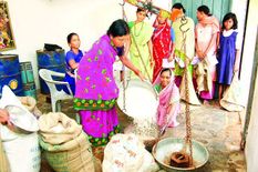 PMGKAY के तहत BPL परिवारों को 5 किलो चावल का मुफ्त वितरण