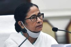ममता बनर्जी के इस सियासी दांव से कांग्रेस को लग रहा झटका, विपक्षी एकता के लिए खतरा