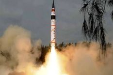 कांप उठे चीन और पाकिस्तान! भारत ने छोड़ी 5000 KM तक मार करने वाली मिसाइल