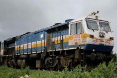 कितना खतरनाक है ट्रेन का सफर, एनसीआरबी की रिपोर्ट में हुआ चौंकाने वाला खुलासा