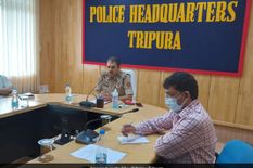 त्रिपुरा पुलिस ने फेक न्यूज फैलाने वाले एफबी, ट्विटर यूजर्स की मांगी जानकार
