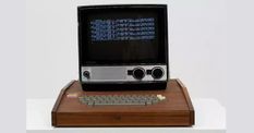 स्टीव जॉब्स ने अपने हाथों ने बनाई थी ये यूनिक मशीन, आखिरकार इतने करोड़ रुपए में बिका Apple का पहला कंप्यूटर