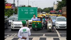दिल्ली सरकार ने 15 दिन के लिए बढ़ाया 'रेड लाइट ऑन, गाड़ी ऑफ' अभियान