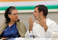 सोनिया गांधी ने इस नेता पर जताया भरोसा, बनाया मिजोरम कांग्रेस इकाई का प्रमुख

