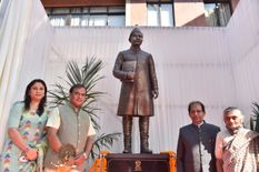 असम राज्यपाल प्रो जगदीश मुखी ने राजभवन में किया डॉ. राजेंद्र प्रसाद की प्रतिमा का अनावरण
