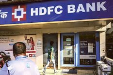 खुशखबरी! HDFC समेत इन 4 बैंकों में बढ़ गया है FD पर ब्याज, जानिए कितना