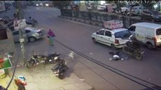 मोबाइल स्नैचर ने युवती को स्कूटर से 100 मीटर तक घसीटा, CCTV में कैद हुई खौफनाक वारदात