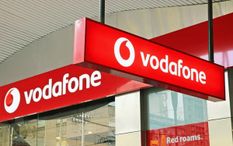 Vodafone यूजर्स के लिए लाया यूनीक प्लान्स का न्यू ईयर गिफ्ट  ,  मिलेंगे जबरदस्त कॉलिंग-डेटा ऑप्शंस