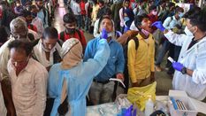 भारत में फिर नए रिकॉर्ड बना रहा है खतरनाक कोरोना वायरस, एक झटके में 1 लाख से ज्यादा नए केस