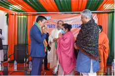 Manipur Election से पहले कांग्रेस को जोरदार झटका, इस दिग्गज नेता ने दिया धोखा