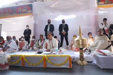महापुरुष श्रीमंत शंकरदेव के जन्मस्थान पर मुख्यमंत्री हिमंता ने चढ़ाया प्रसाद, की राज्य के लिए प्रार्थना