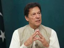 महंगाई की मार से बेबस हुआ पाकिस्तान , इमरान खान बोले- रात को नींद नहीं आती है