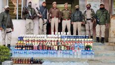 चुनाव से पहले सख्त हुआ प्रशासन, चुराचांदपुर पुलिस ने जब्त की 2.33 लाख रुपये की शराब 
