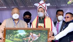 मणिपुर में राहुल गांधी ने साधा निशानाः पीएम मोदी थाली बजवाते रहे और यहां चली गई हजारों लोगों जान