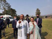 मणिपुर चुनाव: राज्यपाल गणेशन और बीरेन सिंह ने डाले वोट, किया जीत का दावा