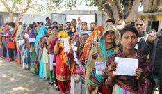 यूपी विधानसभा चुनावः छठे चरण में शाम पांच बजे तक इनते हुए वोटिंग, बलरामपुर की जनता ने किया निराश