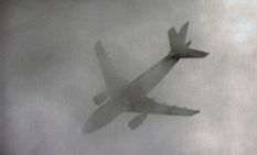 आसमान में गुम होने के 35 साल बाद वापस आया हवाई जहाज! सीटों पर बैठे मिले यात्रियों के कंकाल