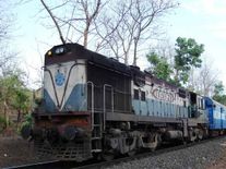 राहत भरी खबरः डीजल से चलने वाली ट्रेनों को लेकर रेलवे ने लिया इतना बड़ा फैसला