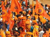 विश्व हिंदू परिषद की बड़ी चेतावनी, अवैध मजारों को नहीं हटाया गया तो होगा बड़ा आंदोलन