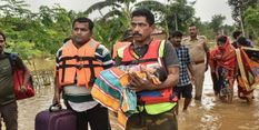 बिहार के 16 जिलों में आंधी, तूफान ने मचाई भीषण तबाही, बिजली गिरने से 33 लोगों की मौत, पीएम ने जताया शोक