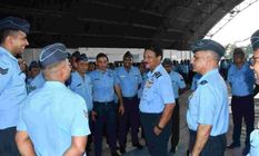 ईस्टर्न एयर कमांड प्रमुख ने मोहनबाड़ी एयर बेस की ऑपरेशनल तैयारियों की समीक्षा की
