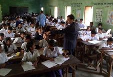 असम के स्कूलों में अतिथि शिक्षकों को शामिल किया जाएगा, अस्थाई रूप से रिक्त पदों पर होगी भर्ती 
