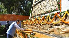स्वतंत्रता दिवस के अवसर पर CM हिमंता ने शहीदों को किया नमन, अर्पित की भावभीनी श्रद्धांजलि 