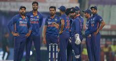 IND vs SA:साउथ अफ्रीका सीरीज से पहले टीम इंडिया को बड़ा झटका, ताकत हुई आधी, 3 घातक प्लेयर हुए टीम से बाहर
