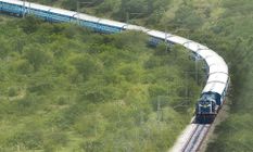 भारत की सबसे लंबी ट्रेन विवेक एक्सप्रेस मई से सप्ताह में चार दिन चलेगी