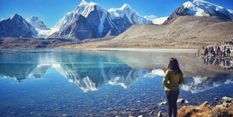 असली खूबसूरती देखनी है तो चले आइए सिक्किम के 'गुरुडोंगमार झील', 17,800 फीट की ऊंचाई पर है स्थित 
