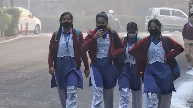 सुप्रीम कोर्ट की फटकार के बाद एक्शन में दिल्ली सरकार, कल से बंद रहेंगे स्कूल